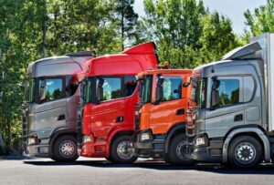Que tal comprar um caminhão por meio de consórcio? Guia para caminhoneiros empreendedores